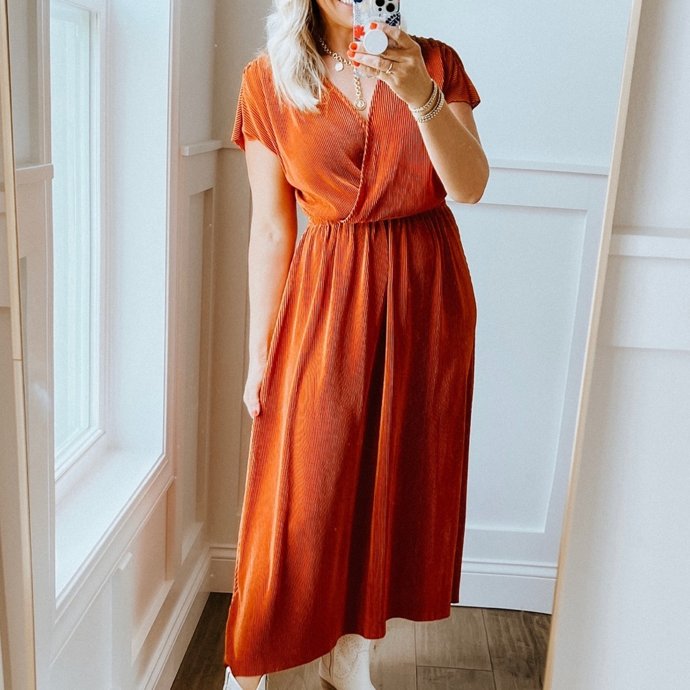 Pleated midi dress